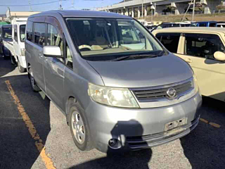 Nissan Serena 2005