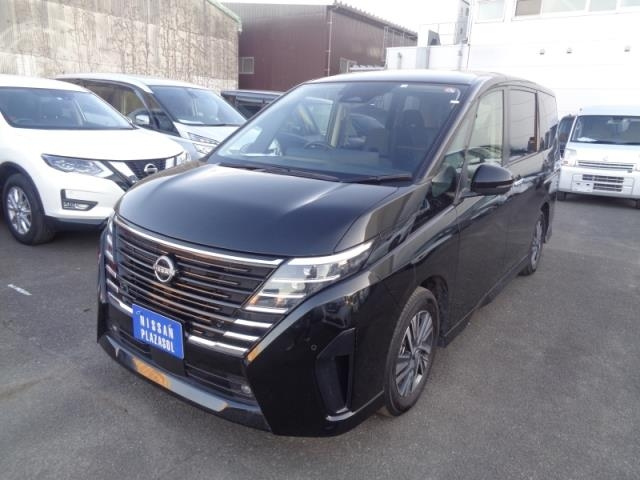 Nissan Serena 2023