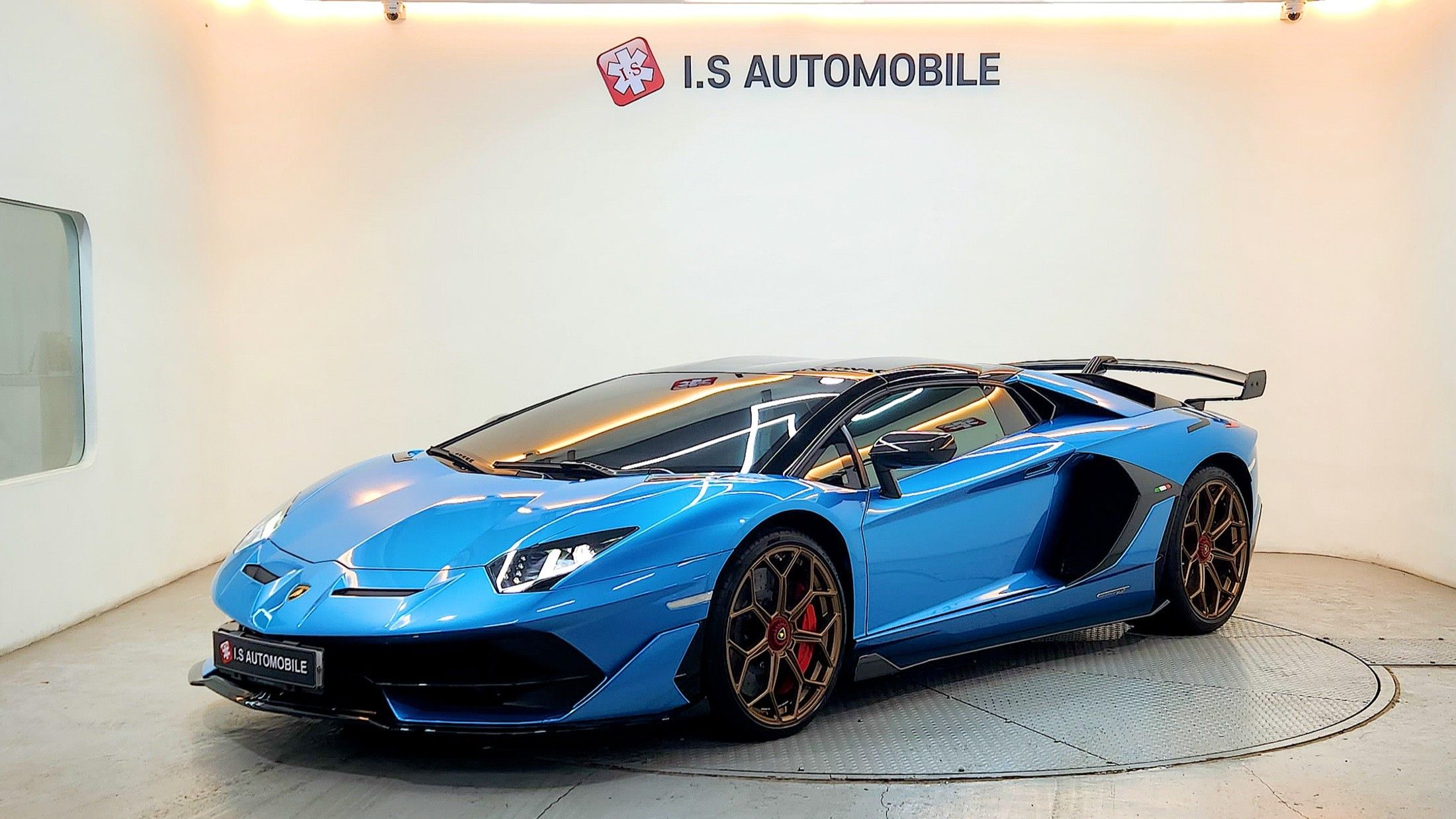 Lamborghini Aventador С‚РѕРїР»РёРІРѕ